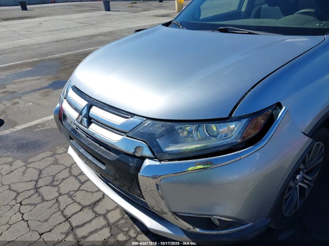 2016 MITSUBISHI OUTLANDER JA4AD3A31GZ050599 Photo 5