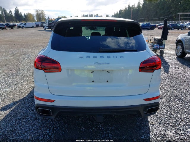 WP1AA2A29GLA01362 Porsche Cayenne