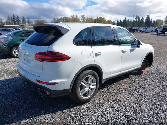 2016 PORSCHE CAYENNE WP1AA2A29GLA01362 Photo 3