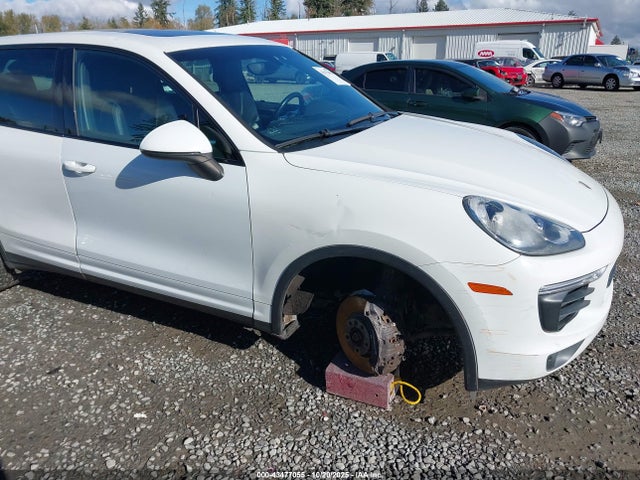 2016 PORSCHE CAYENNE WP1AA2A29GLA01362 Photo 5