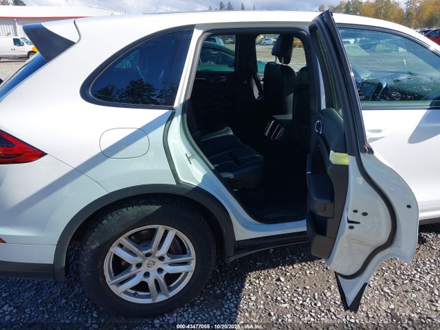 2016 PORSCHE CAYENNE WP1AA2A29GLA01362 Photo 7