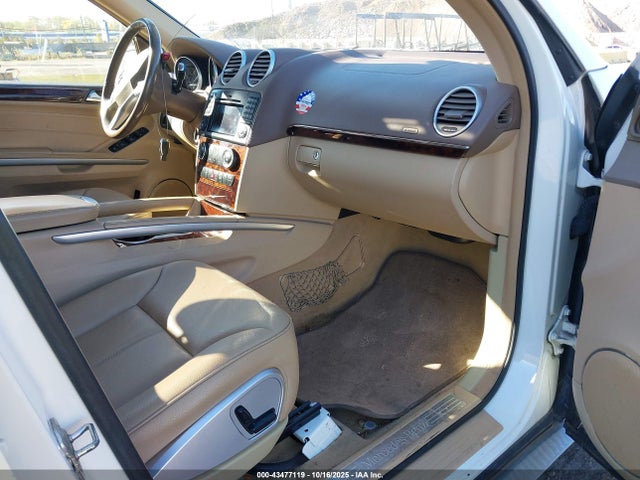 2010 MERCEDES-BENZ GL 450 4JGBF7BE5AA613036 Photo 4