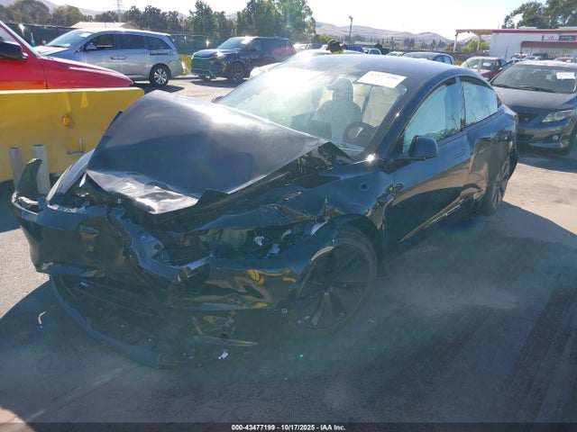 2025 TESLA MODEL 3 5YJ3E1EBXSF048995 Photo 1