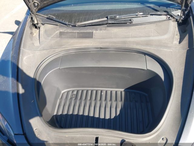 2024 TESLA MODEL 3 5YJ3E1EA8RF726421 Photo 9