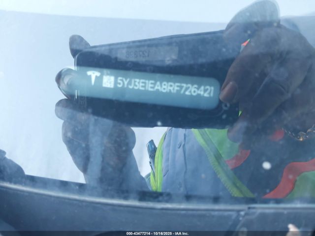 2024 TESLA MODEL 3 5YJ3E1EA8RF726421 Photo 8