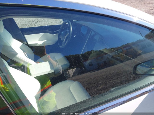 2020 TESLA MODEL X 5YJXCDE43LF249262 Photo 4