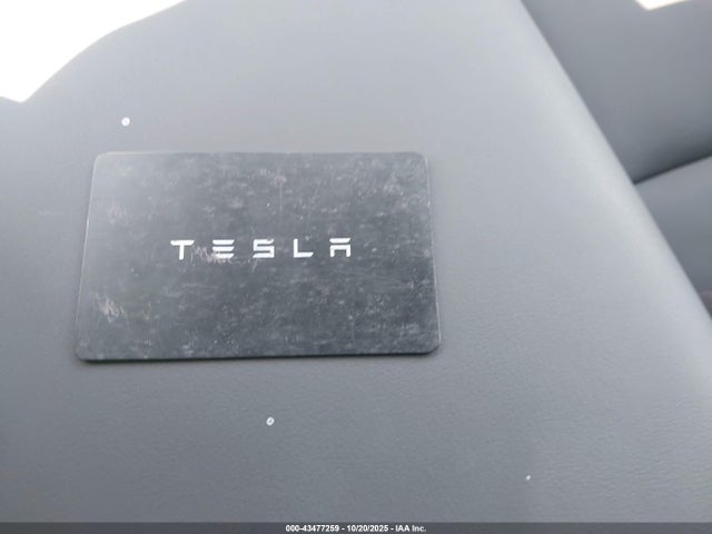 2026 TESLA MODEL X 7SAXCBE59TF473264 Photo 10