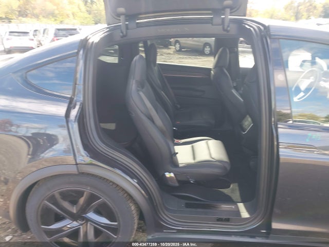 2026 TESLA MODEL X 7SAXCBE59TF473264 Photo 7
