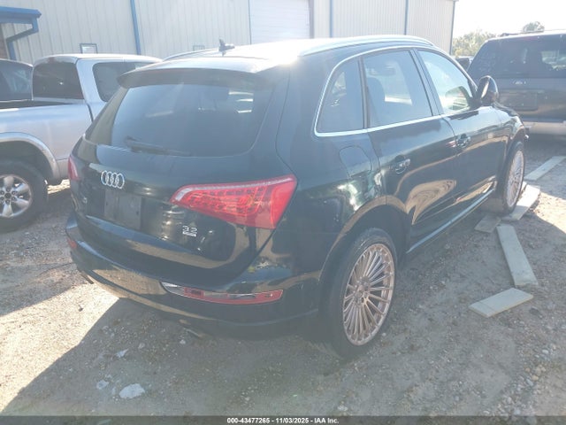 2010 AUDI Q5 WA1CKAFPXAA082455 Photo 3