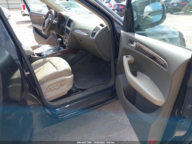 2010 AUDI Q5 WA1CKAFPXAA082455 Photo 4