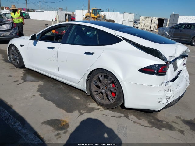 2023 TESLA MODEL S 5YJSA1E61PF521099 Photo 2