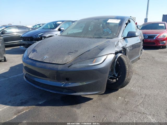 2025 TESLA MODEL 3 5YJ3E1EA2SF012015 Photo 1