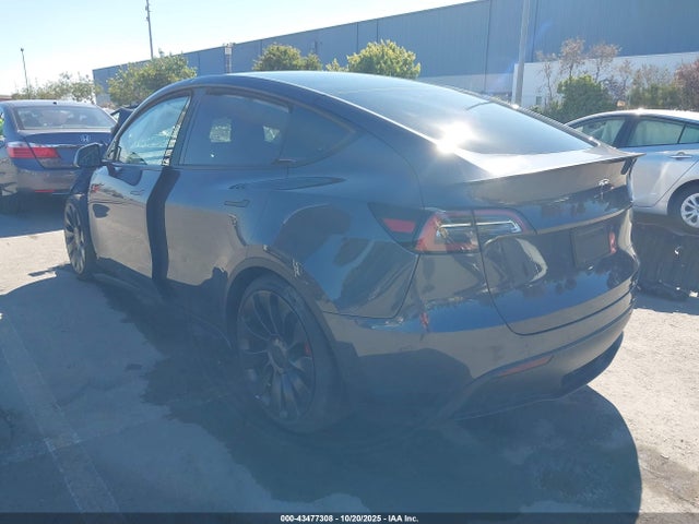 2022 TESLA MODEL Y 7SAYGDEFXNF487500 Photo 2