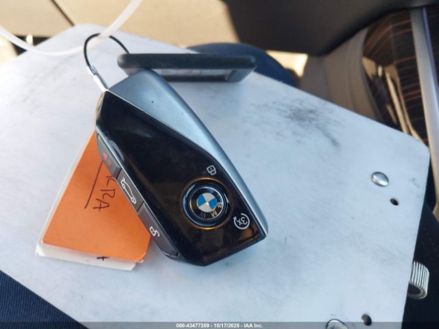 2025 BMW X7 5UX23EM03S9X05153 Photo 10