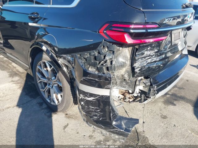 2025 BMW X7 5UX23EM03S9X05153 Photo 5