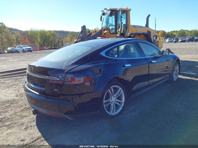 Aukcja sprzedaży 2013 Tesla Model S, vin: 5YJSA1AG7DFP11063, numer aukcji: 43477445