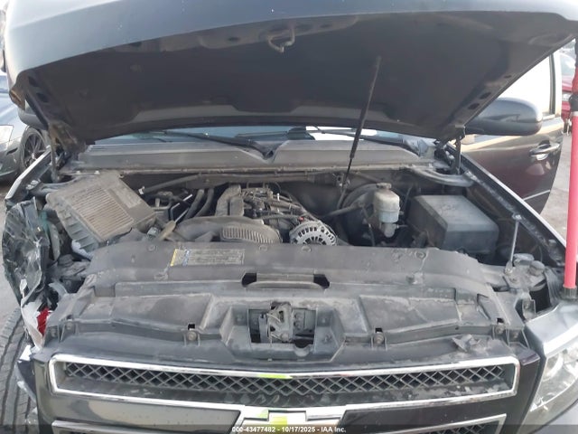 2010 Chevrolet Tahoe Lt მანქანა იყიდება აუქციონზე, vin: 1GNUKBE03AR254998, აუქციონის ნომერი: 43477482