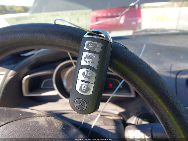 Aukcja sprzedaży 2015 Mazda Mazda3 I Sv, vin: JM1BM1T77F1247546, numer aukcji: 43477525