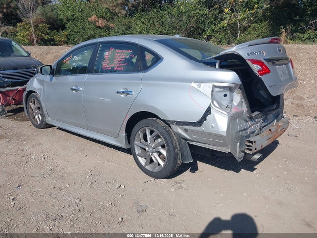 Продажа на аукционе авто 2015 Nissan Sentra Sr, vin: 3N1AB7AP5FY282821, номер лота: 43477556