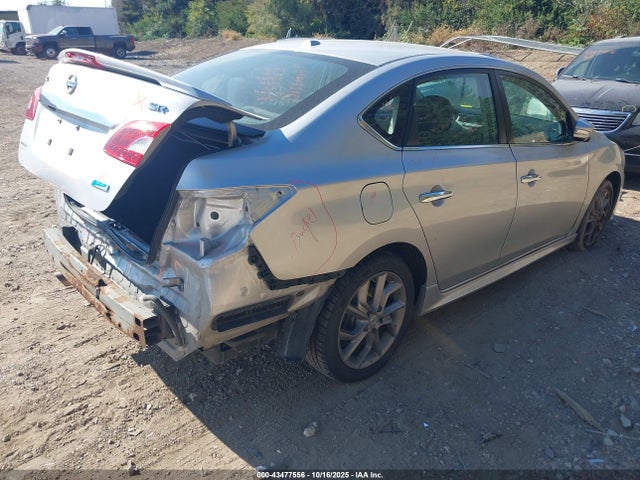 Продажа на аукционе авто 2015 Nissan Sentra Sr, vin: 3N1AB7AP5FY282821, номер лота: 43477556