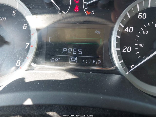 Продажа на аукционе авто 2015 Nissan Sentra Sr, vin: 3N1AB7AP5FY282821, номер лота: 43477556