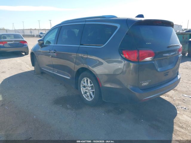 2020 CHRYSLER PACIFICA 2C4RC1BG0LR285811 Photo 2