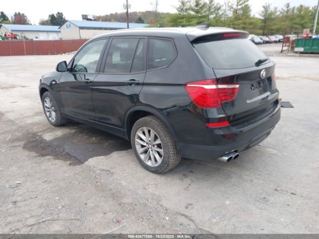 2017 BMW X3 5UXWX9C54H0T14875 Photo 2