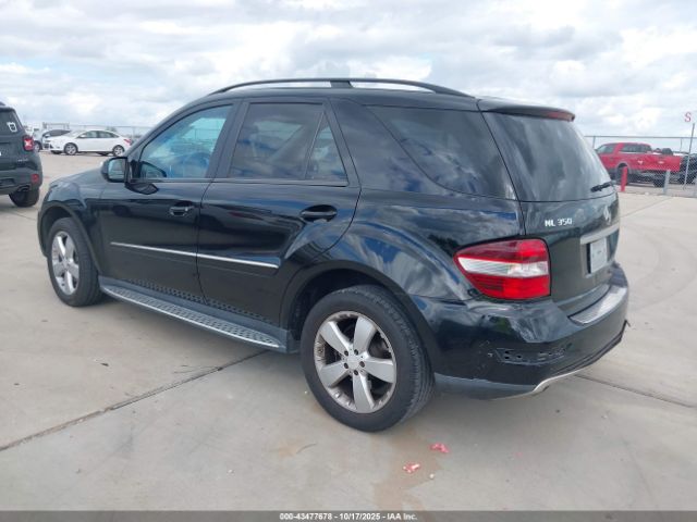 2009 MERCEDES-BENZ ML 350 4JGBB56E29A515698 Photo 2