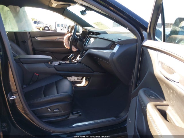 2024 CADILLAC XT5 1GYKNAR46RZ710884 Photo 4