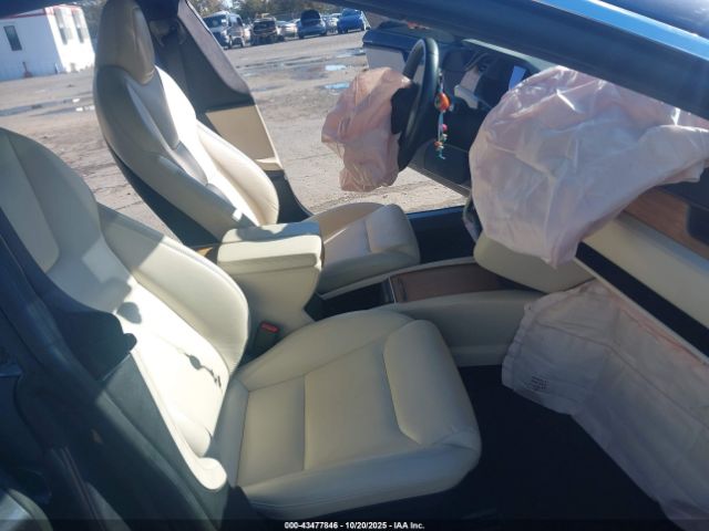 2020 TESLA MODEL S 5YJSA1E20LF399729 Photo 4