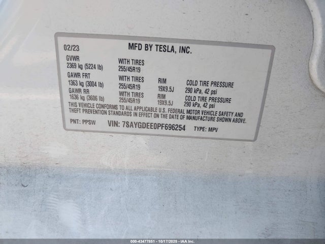 2023 TESLA MODEL Y 7SAYGDEE0PF696254 Photo 8