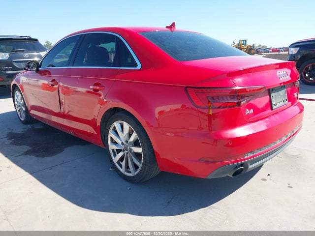 2017 AUDI A4 WAUENAF46HN012639 Photo 2