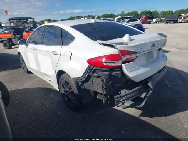 2018 FORD FUSION 3FA6P0G73JR210429 Photo 2