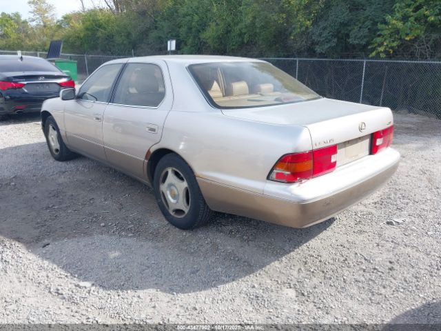1998 LEXUS LS 400 JT8BH28F9W0108937 Photo 2