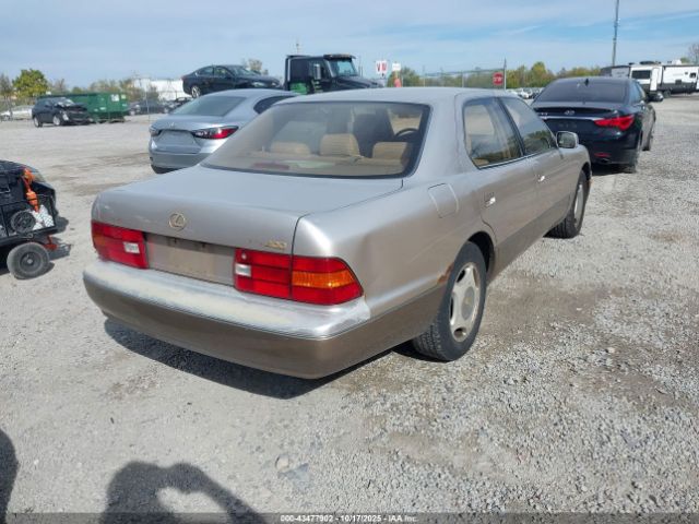 1998 LEXUS LS 400 JT8BH28F9W0108937 Photo 3