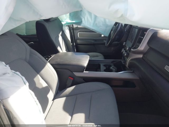 2022 RAM 1500 1C6RREFT3NN254783 Photo 4