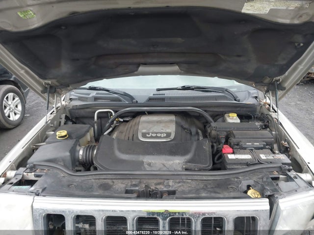 2007 JEEP COMMANDER 1J8HG68247C621685 Photo 9