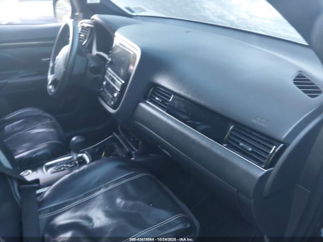 2019 MITSUBISHI OUTLANDER JA4AZ3A30KZ025218 Photo 4