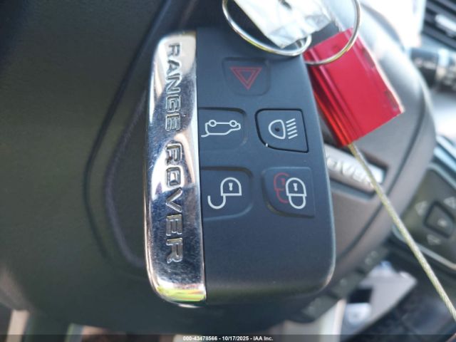2017 LAND ROVER RANGE ROVER EVOQUE SALVP2BG0HH190847 Photo 10