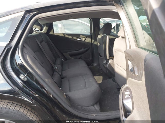 43478602 :رقم المزاد ، 1G1ZD5ST9JF132973 vin ، 2018 Chevrolet Malibu Lt مزاد بيع