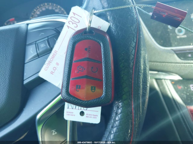 2018 CADILLAC XT5 1GYKNDRS8JZ220581 Photo 10