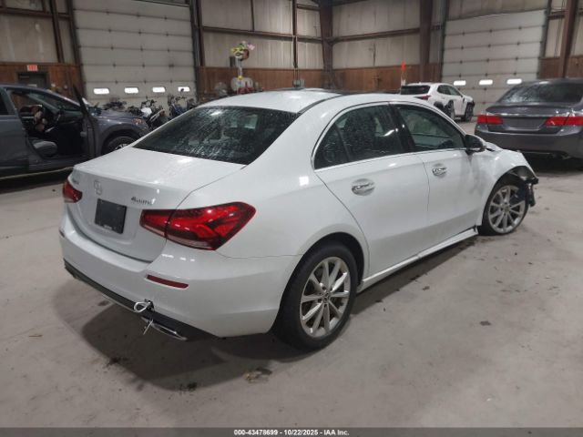 2020 MERCEDES-BENZ A 220 WDD3G4FB9LW037189 Photo 3