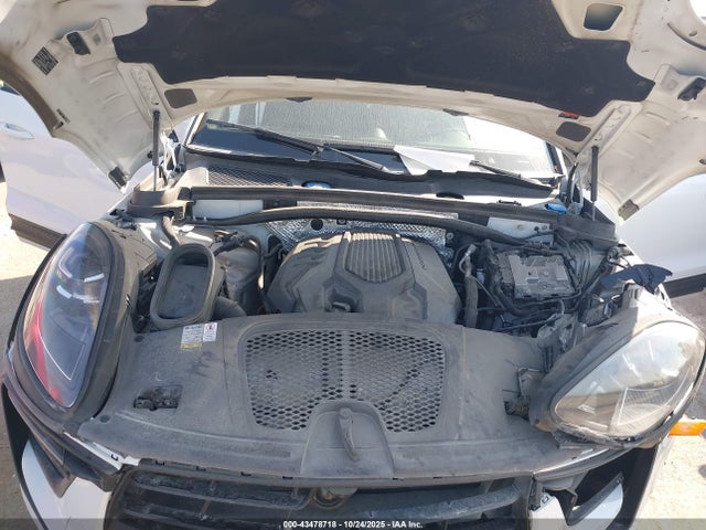 2022 PORSCHE MACAN WP1AA2A51NLB03505 Photo 9
