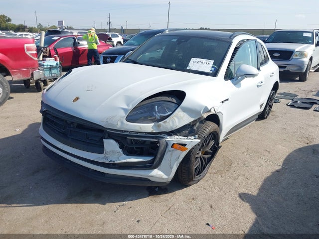 2022 PORSCHE MACAN WP1AA2A51NLB03505 Photo 5