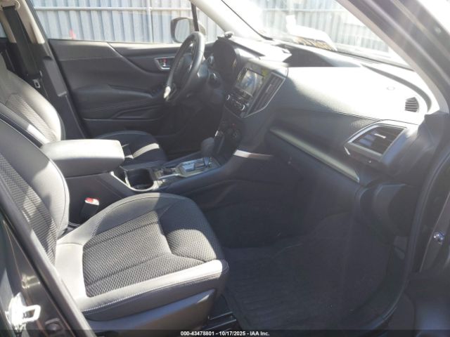 2021 SUBARU FORESTER JF2SKAFC0MH568770 Photo 4