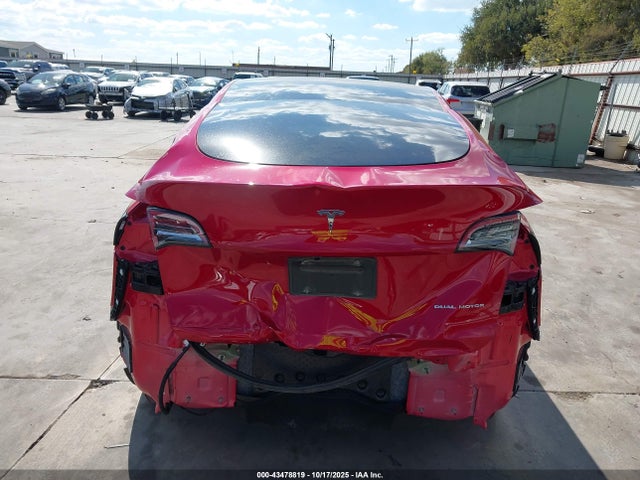 2023 TESLA MODEL Y 7SAYGDEE1PF897225 Photo 5