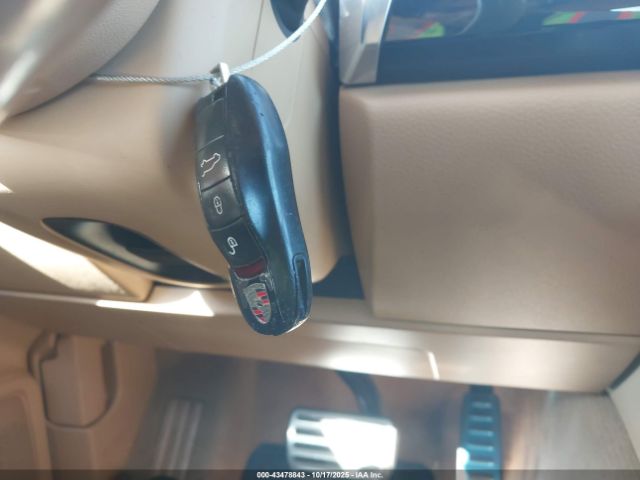 2013 PORSCHE CAYENNE WP1AB2A28DLA80757 Photo 10