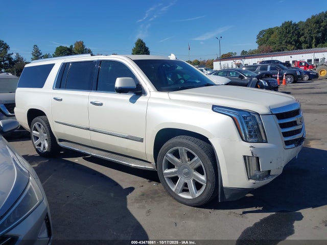 Aukcja sprzedaży 2015 Cadillac Escalade Esv Luxury, vin: 1GYS3SKJXFR673801, numer aukcji: 43478861