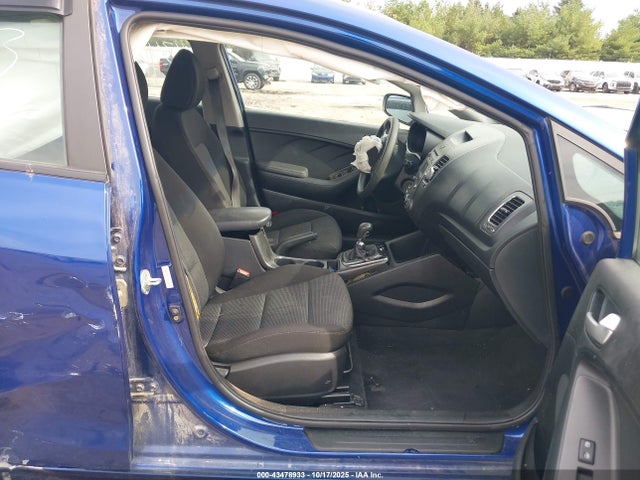2017 Kia Forte Lx მანქანა იყიდება აუქციონზე, vin: 3KPFK4A74HE080042, აუქციონის ნომერი: 43478933