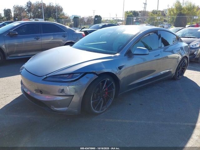 2024 Tesla Model 3 Performance All-wheel Drive მანქანა იყიდება აუქციონზე, vin: 5YJ3E1ET1RF853397, აუქციონის ნომერი: 43478965